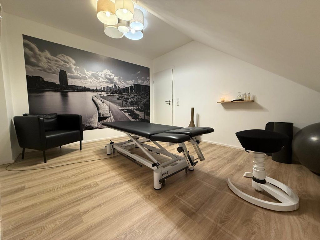 Behandlungsraum Therapieraum, Behandlungsliege